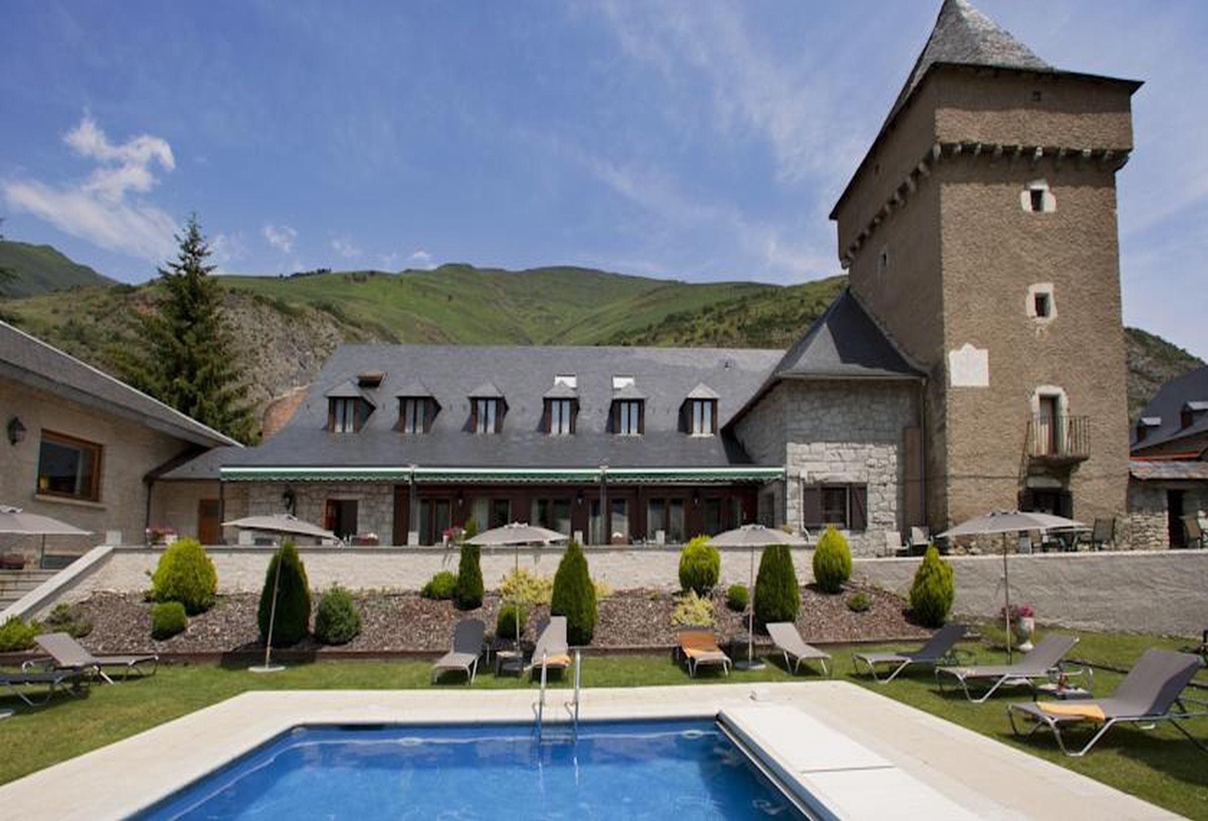 Parador De Arties Exterior foto